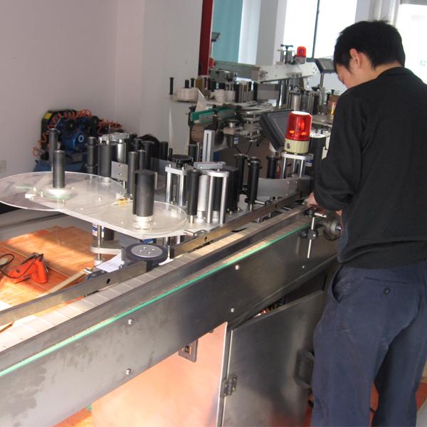 Siemens PLC automata címkéző gép palackelválasztóval vizes palackokhoz