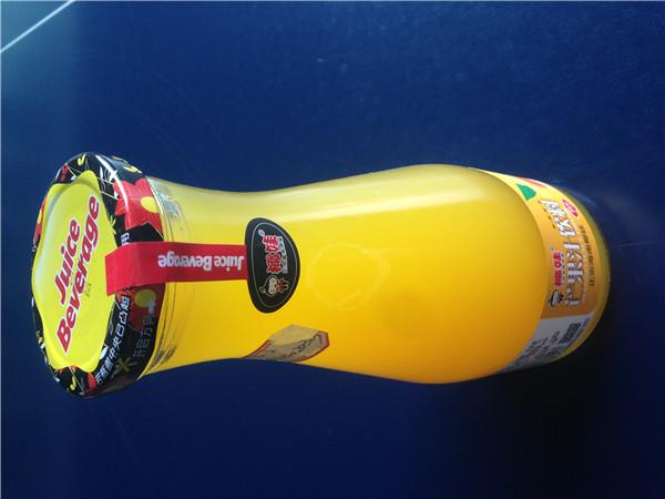 Öntapadó címkéző gép, Lineáris függőleges négy címke Stick címkéző gép